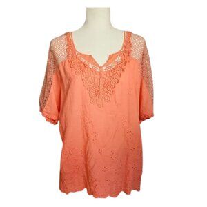 Coral Lace Accent Women's Short Sleeve Top